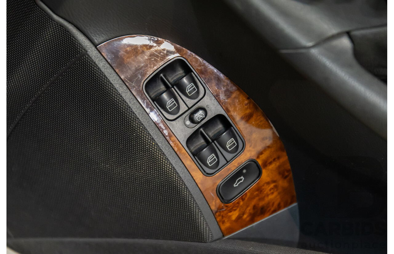 11/2003 Mercedes-Benz CLK 320 Elegance C209 2d Coupe Obsidian Black Metallic V6 3.2L