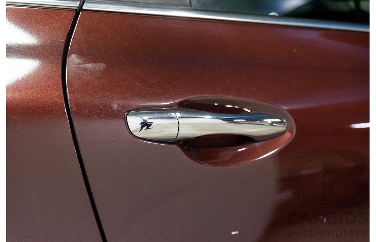 8/2015 Kia Sorento SLi (4x2) UM 4D Wagon Sunset Red Metallic V6 3.3L