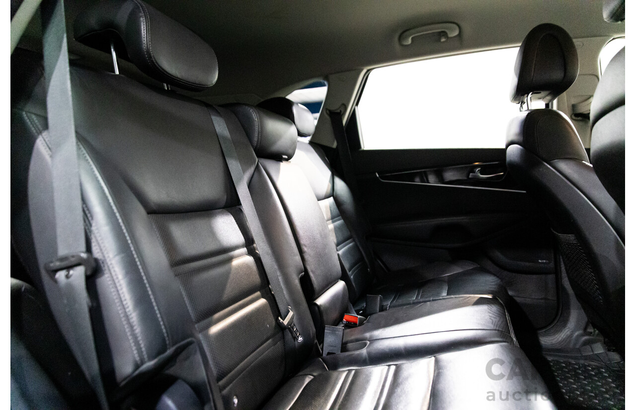 8/2015 Kia Sorento SLi (4x2) UM 4D Wagon Sunset Red Metallic V6 3.3L