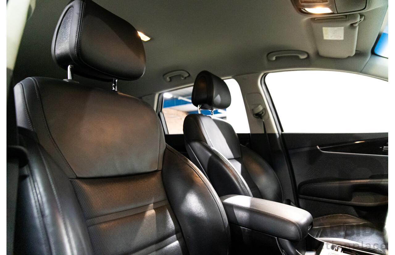 8/2015 Kia Sorento SLi (4x2) UM 4D Wagon Sunset Red Metallic V6 3.3L