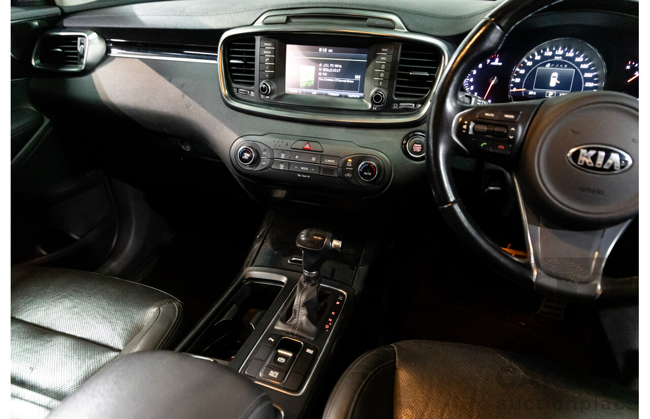 8/2015 Kia Sorento SLi (4x2) UM 4D Wagon Sunset Red Metallic V6 3.3L