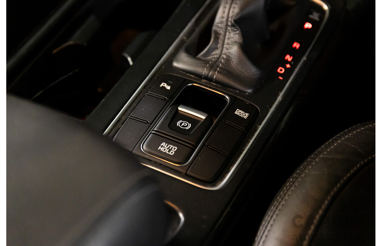 8/2015 Kia Sorento SLi (4x2) UM 4D Wagon Sunset Red Metallic V6 3.3L