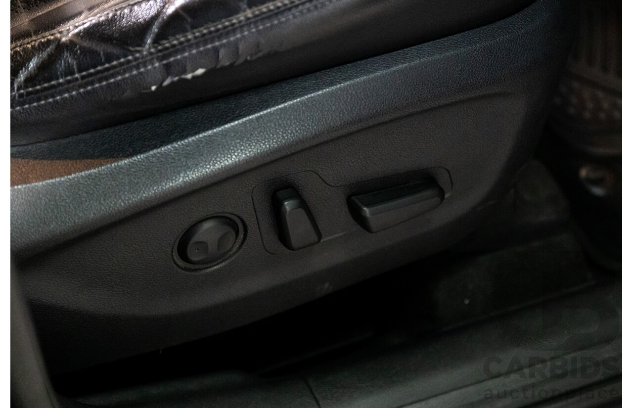 8/2015 Kia Sorento SLi (4x2) UM 4D Wagon Sunset Red Metallic V6 3.3L