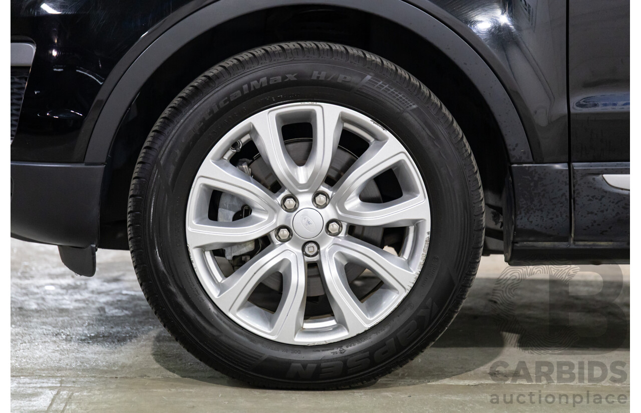 01/2016 Range Rover Evoque Td4 150 SE (AWD) LV MY16 5d Wagon Santorini Black Metallic Turbo Diesel 2.0L