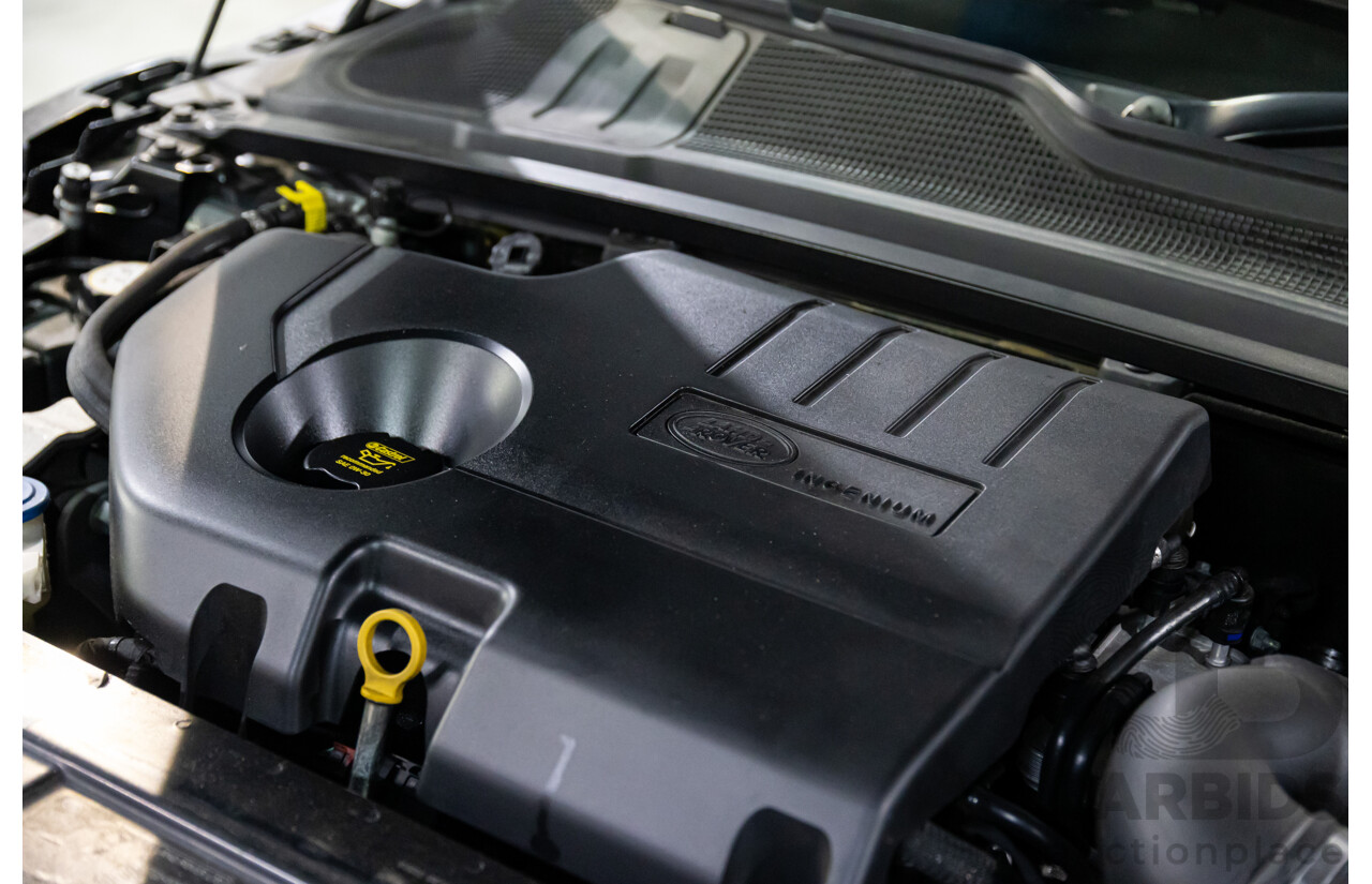 01/2016 Range Rover Evoque Td4 150 SE (AWD) LV MY16 5d Wagon Santorini Black Metallic Turbo Diesel 2.0L