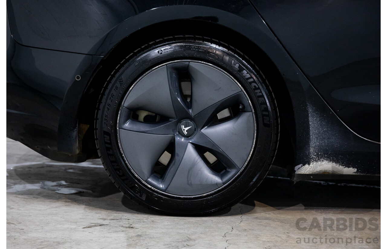07/2019 Tesla Model 3 Standard Range (RWD) MY19 5d Sedan Black Dedicated Electric EV - 190kW