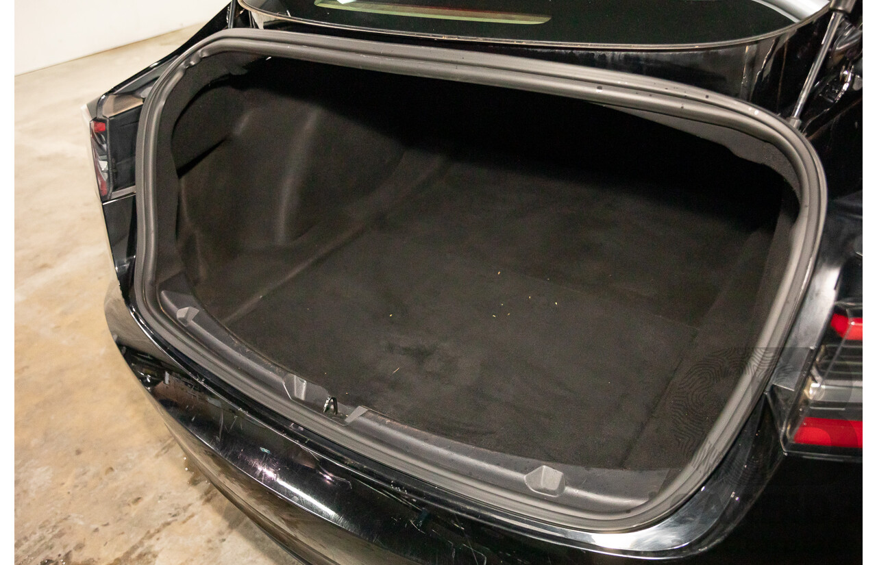 07/2019 Tesla Model 3 Standard Range (RWD) MY19 5d Sedan Black Dedicated Electric EV - 190kW