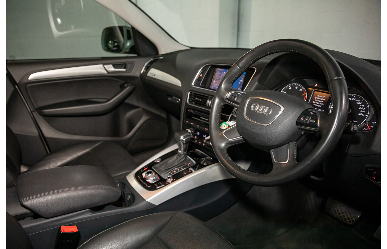 3/2013 Audi Q5 2.0 TFSI Quattro 8R MY13 4d Wagon Cuvee Silver Metallic Turbo 2.0L