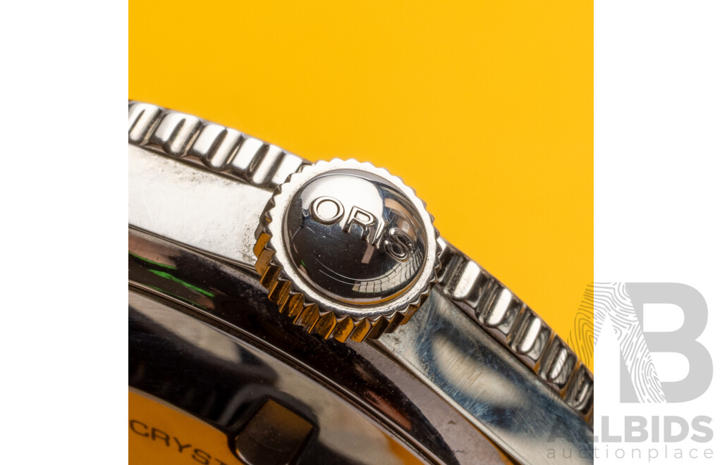 Oris Divers Sixty-Five 'Glow' 40mm Grey Fumé Dial Automatic Stainless Steel Dive Watch with Box & Tags