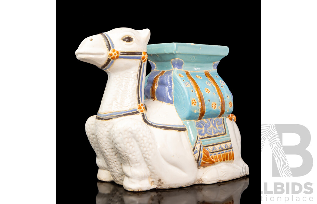 Glazed Chalk-wear Camel Form Plant Stand