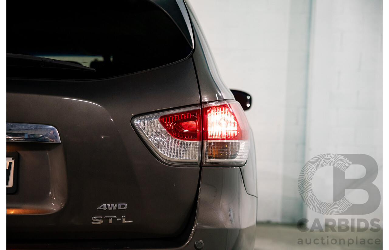 12/2015 Nissan Pathfinder ST-L N-Trek (4x4) R52 MY15 4d Wagon Gun Metallic V6 3.5L