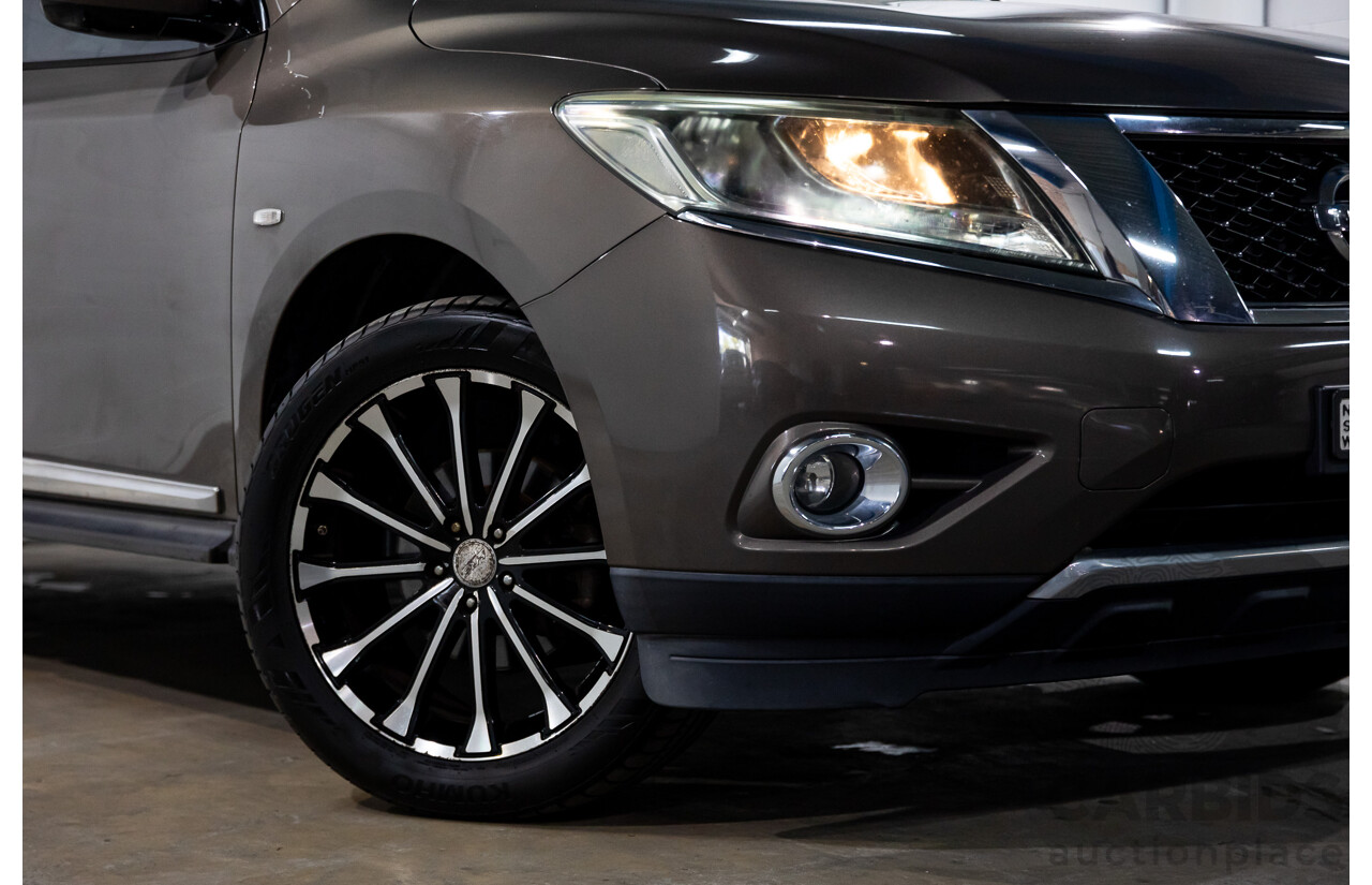 12/2015 Nissan Pathfinder ST-L N-Trek (4x4) R52 MY15 4d Wagon Gun Metallic V6 3.5L