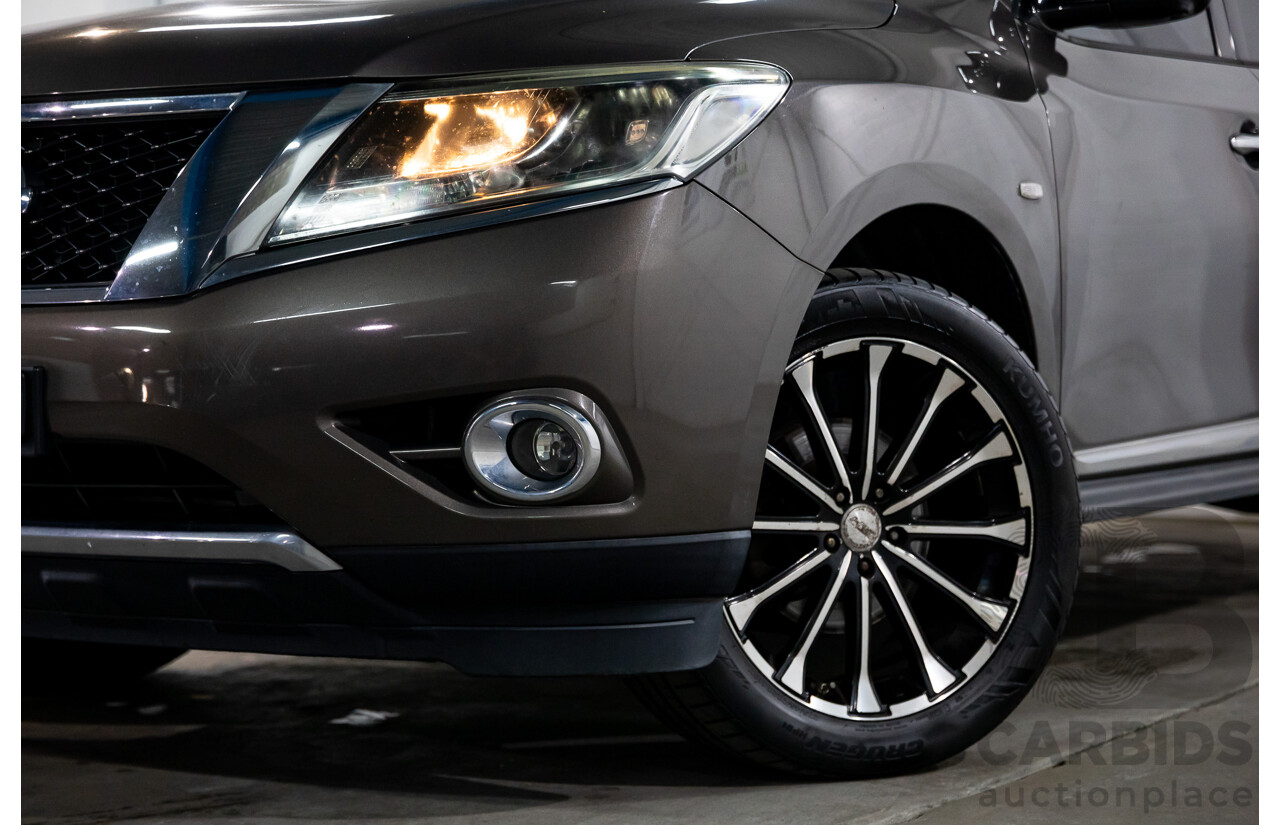 12/2015 Nissan Pathfinder ST-L (4x4) R52 MY15 4d Wagon Gun Metallic V6 3.5L
