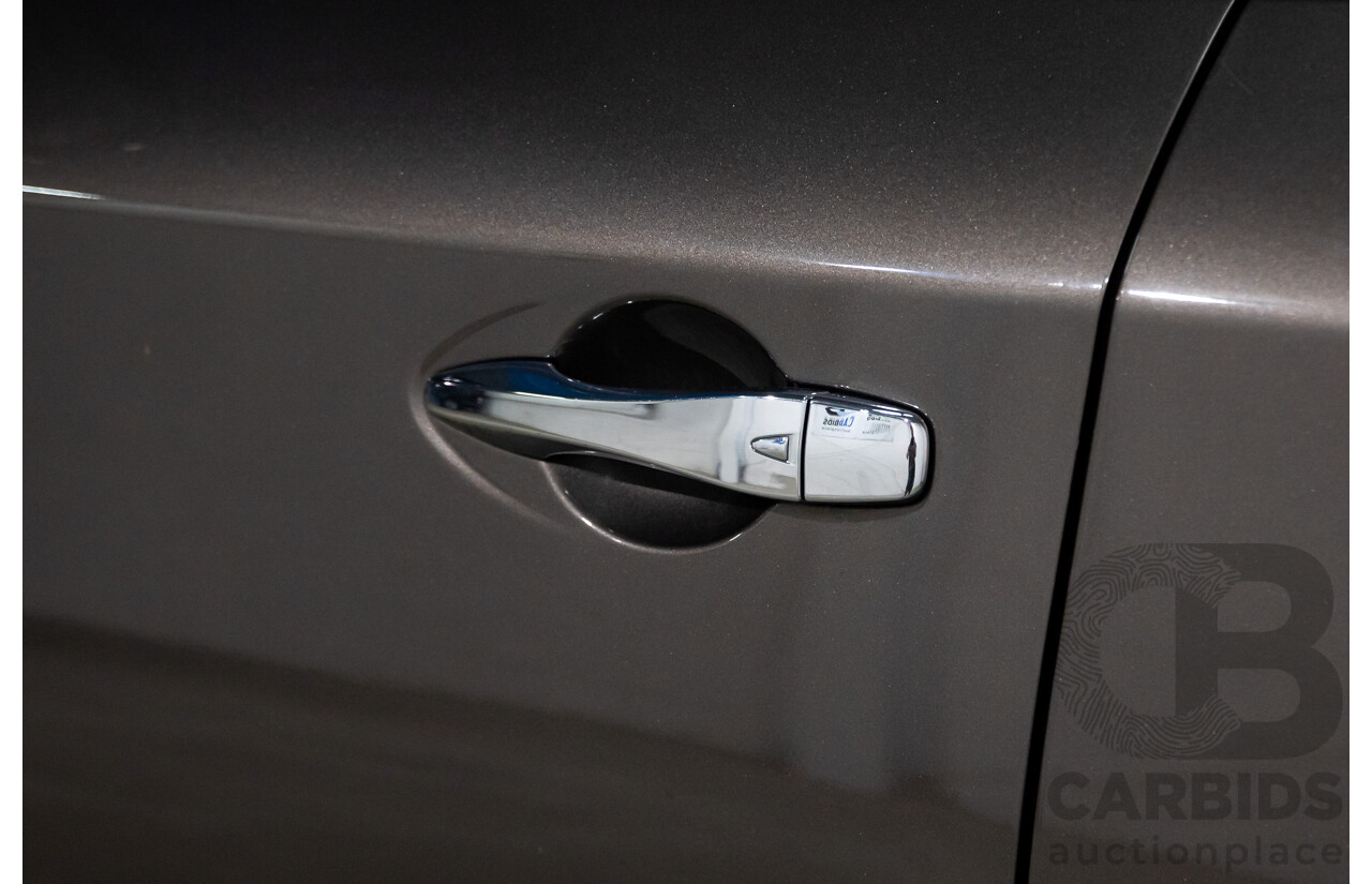 12/2015 Nissan Pathfinder ST-L (4x4) R52 MY15 4d Wagon Gun Metallic V6 3.5L