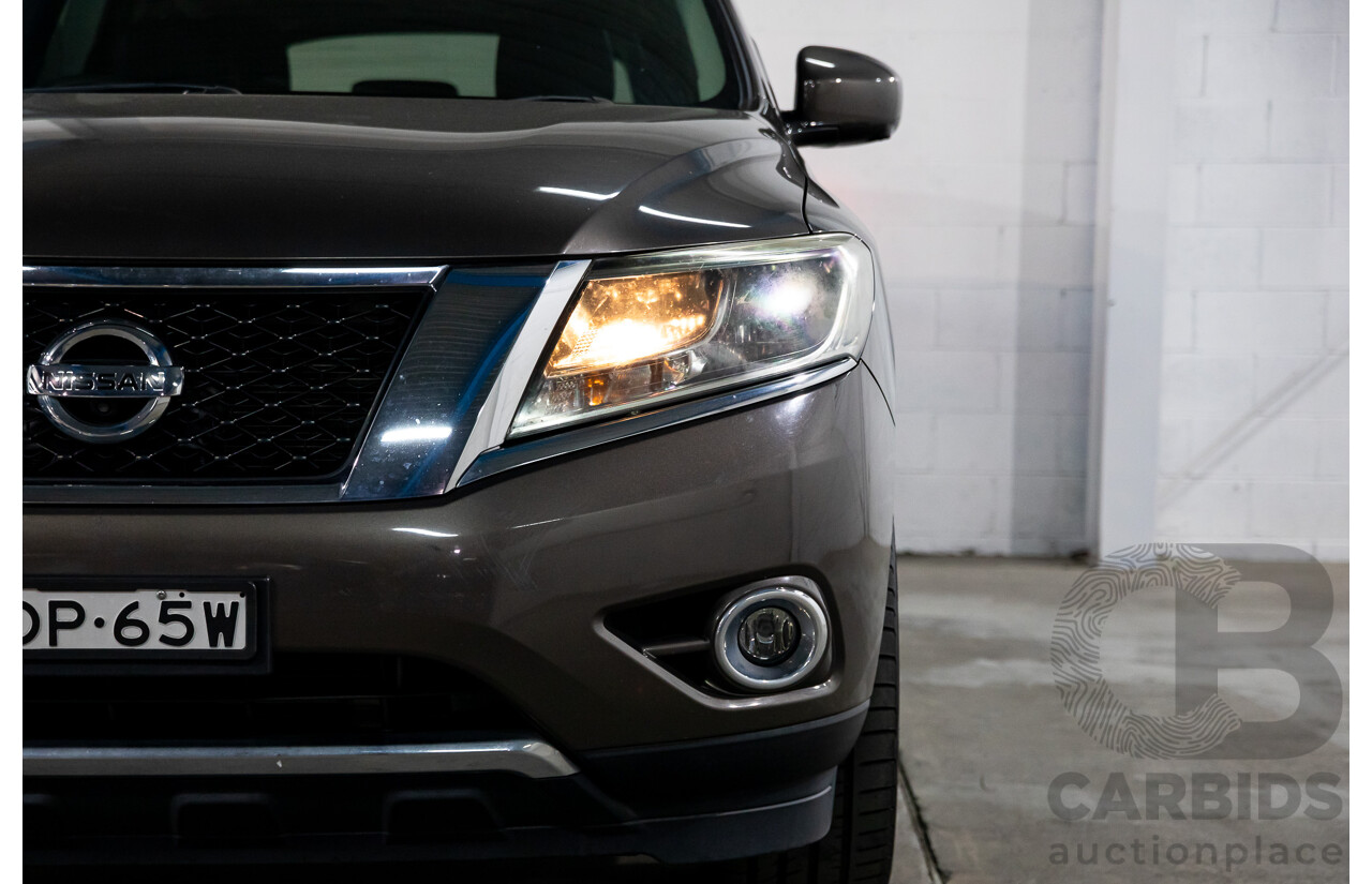 12/2015 Nissan Pathfinder ST-L N-Trek (4x4) R52 MY15 4d Wagon Gun Metallic V6 3.5L