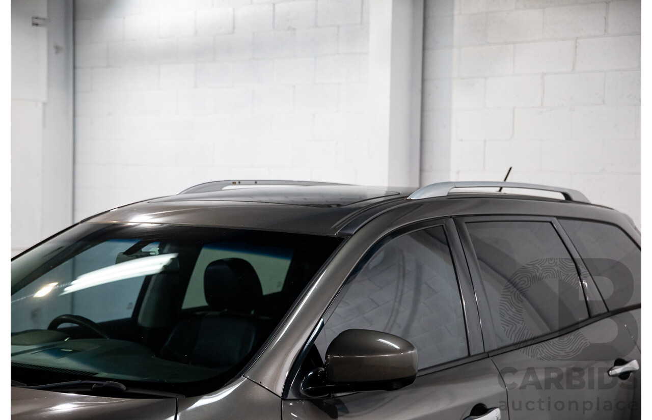 12/2015 Nissan Pathfinder ST-L N-Trek (4x4) R52 MY15 4d Wagon Gun Metallic V6 3.5L