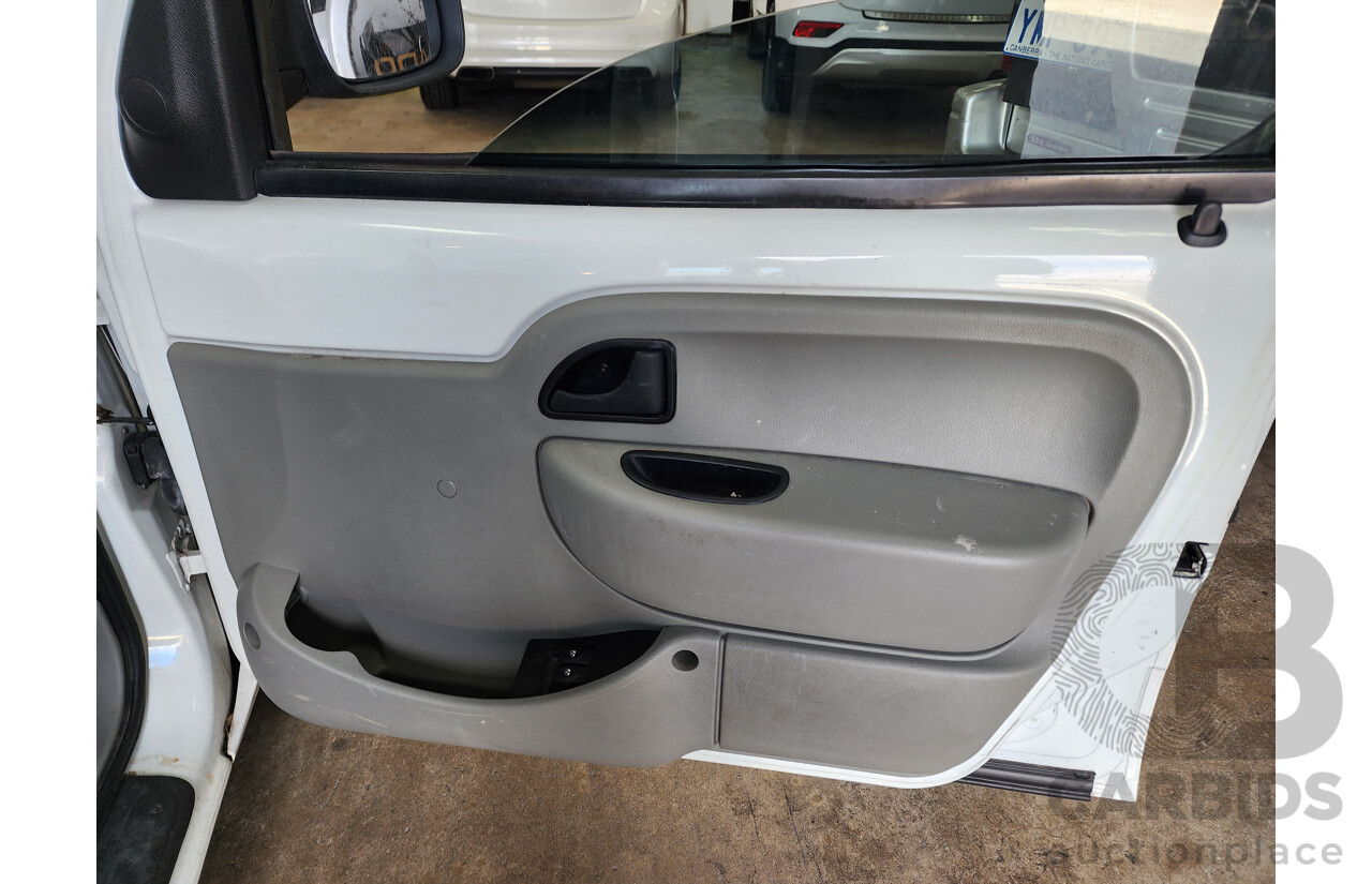 4/2007 Renault Kangoo Integral X76 2d Van White 1.6L