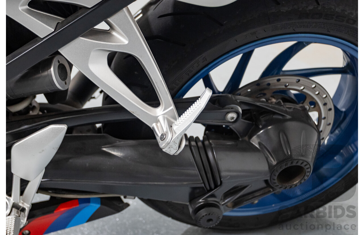 08/2005 BMW K1200S Motorcycle 1157cc