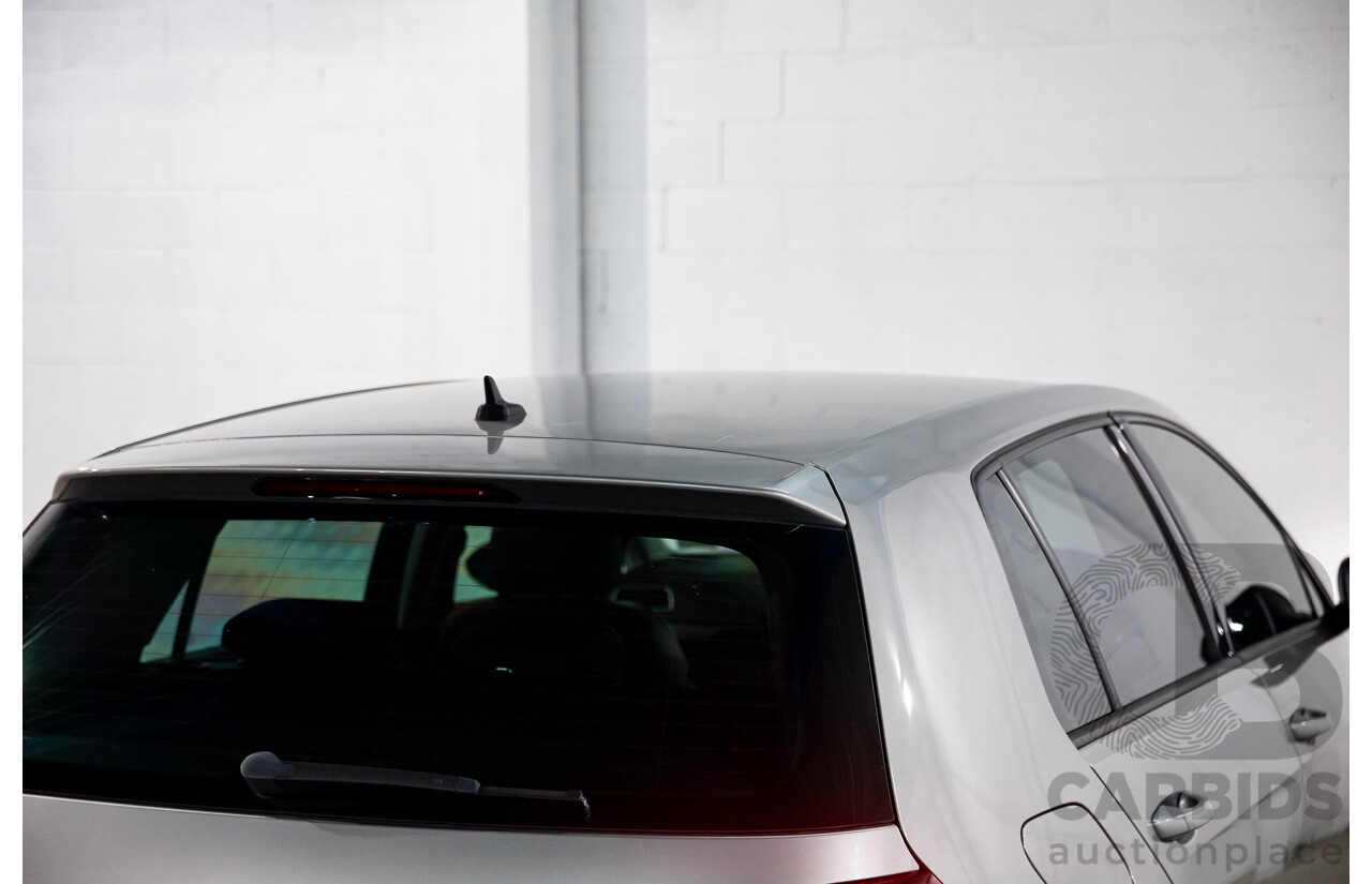 02/2018 Volkswagen Golf 110 TSI Comfortline (FWD) AU MY18 5d Hatchback Tungsten Silver Metallic Turbo 1.4L