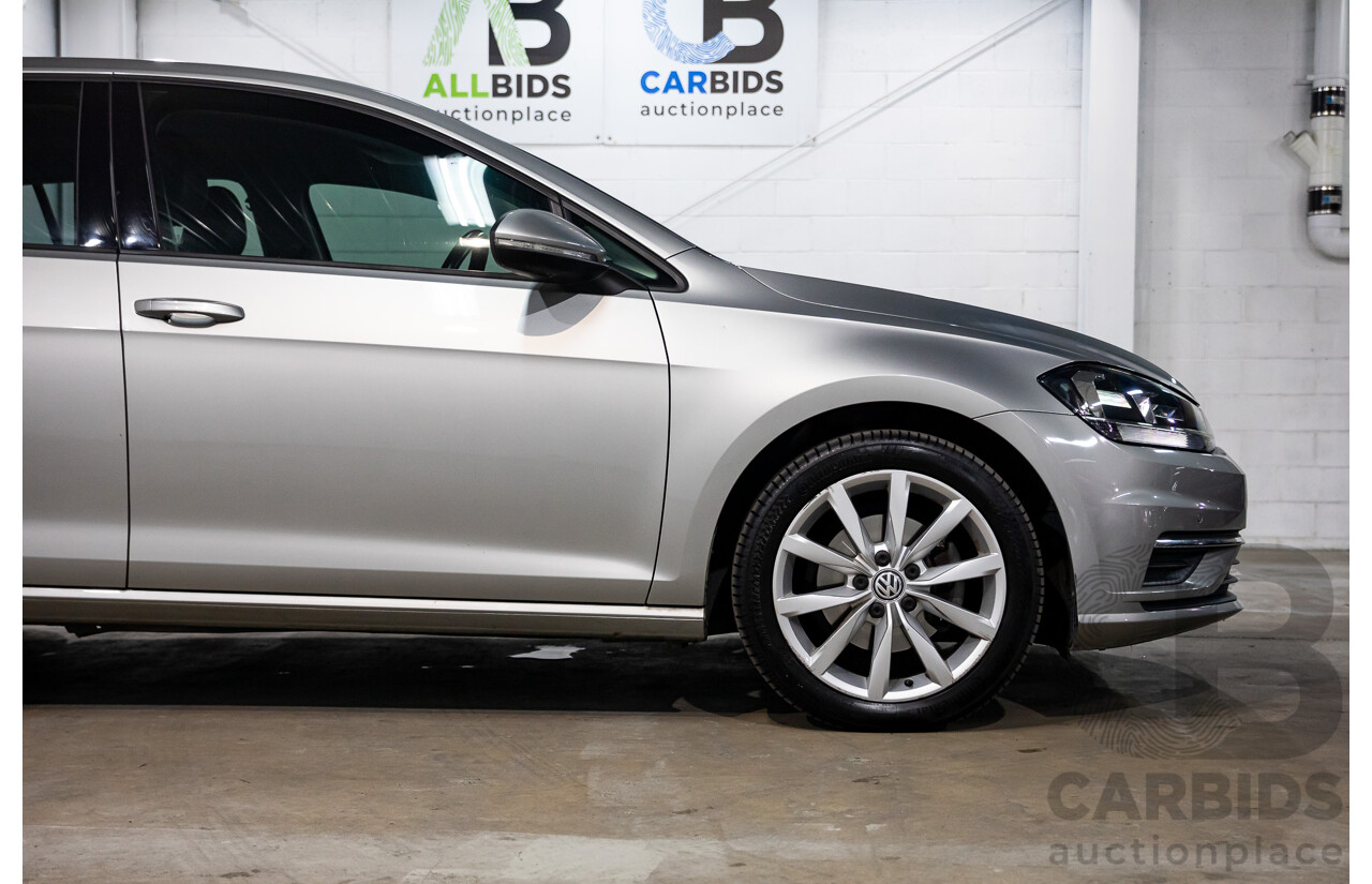 02/2018 Volkswagen Golf 110 TSI Comfortline (FWD) AU MY18 5d Hatchback Tungsten Silver Metallic Turbo 1.4L
