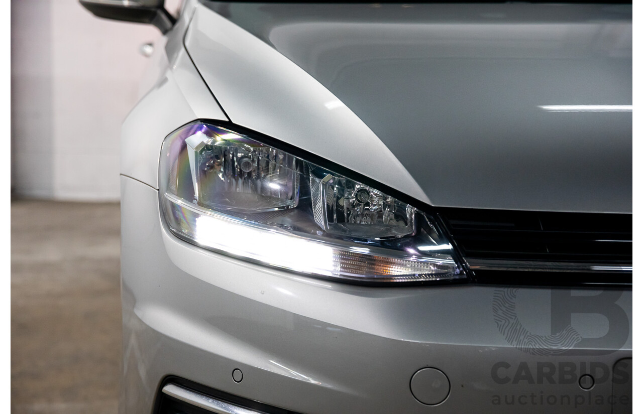 02/2018 Volkswagen Golf 110 TSI Comfortline (FWD) AU MY18 5d Hatchback Tungsten Silver Metallic Turbo 1.4L