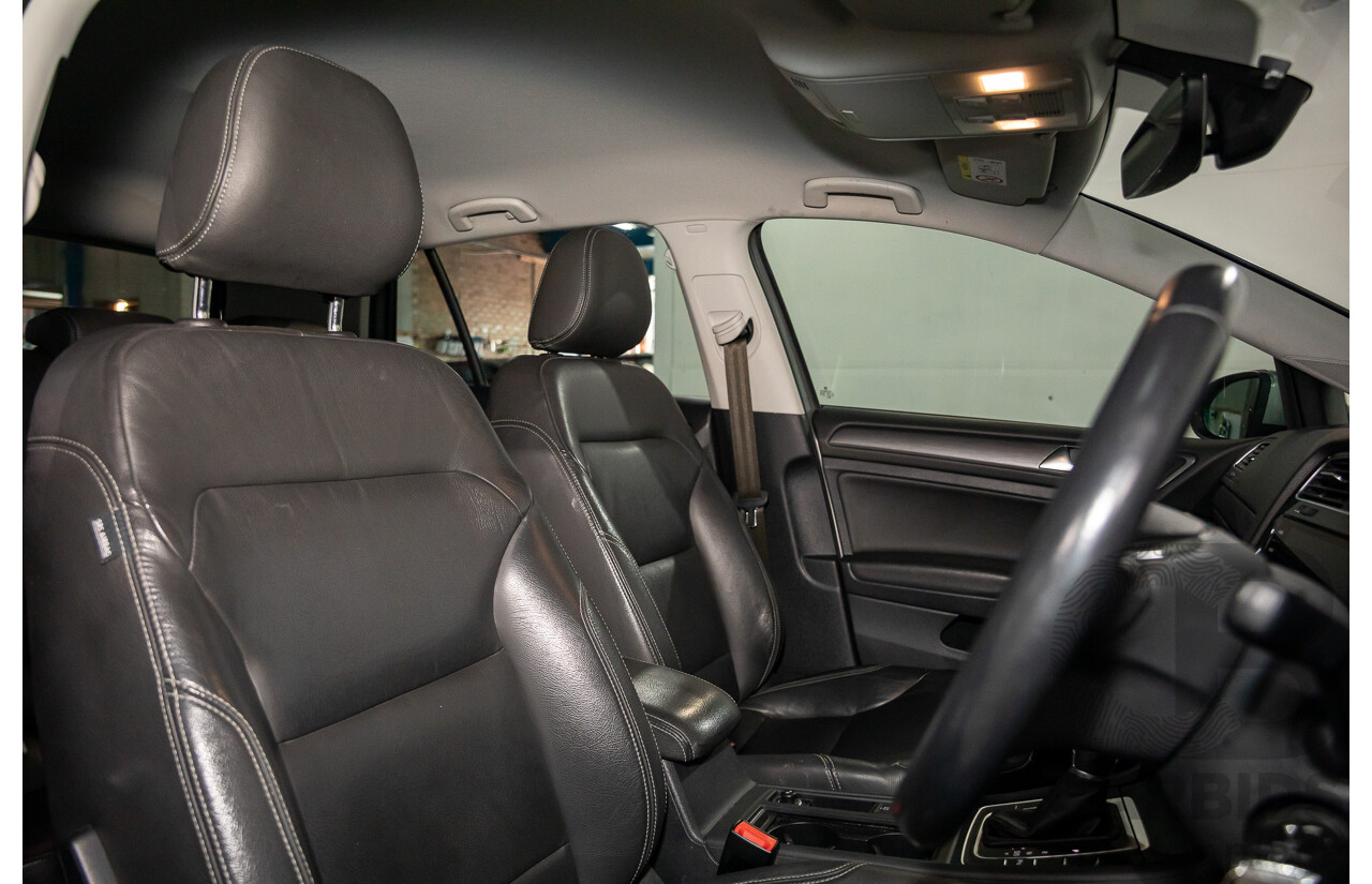 02/2018 Volkswagen Golf 110 TSI Comfortline (FWD) AU MY18 5d Hatchback Tungsten Silver Metallic Turbo 1.4L