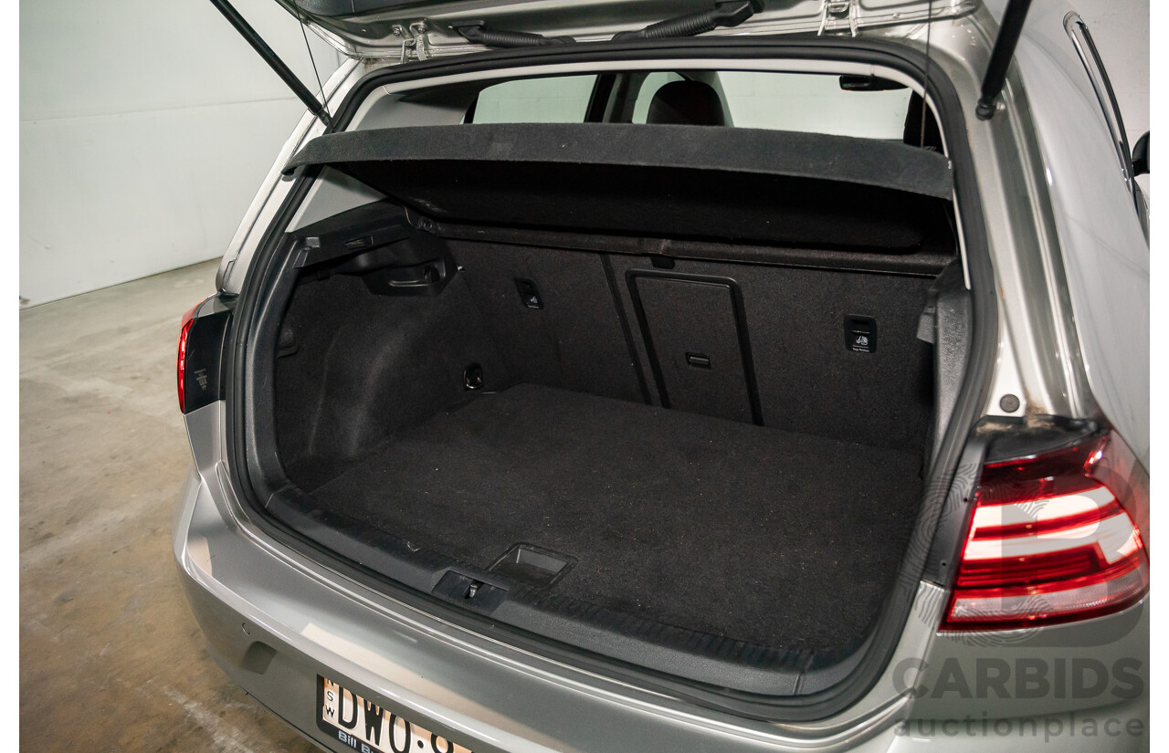 02/2018 Volkswagen Golf 110 TSI Comfortline (FWD) AU MY18 5d Hatchback Tungsten Silver Metallic Turbo 1.4L