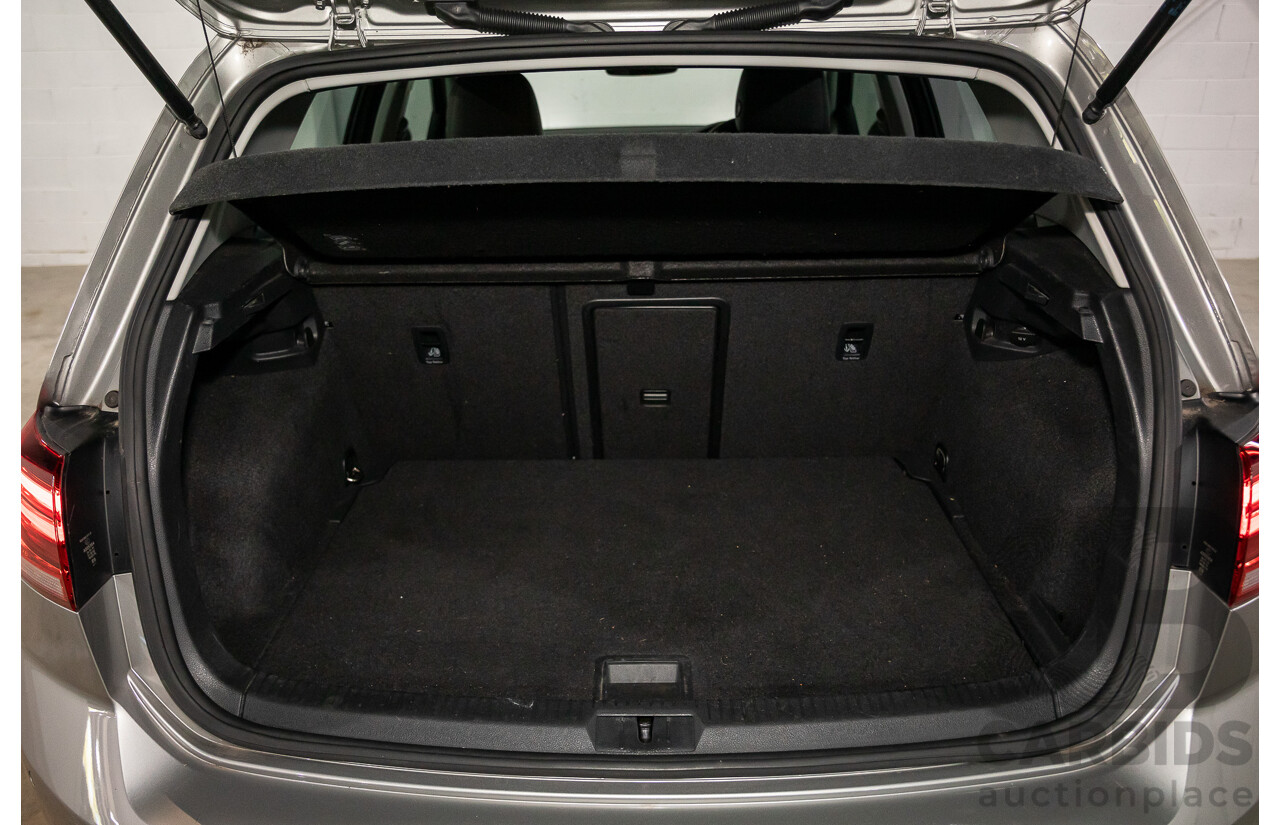 02/2018 Volkswagen Golf 110 TSI Comfortline (FWD) AU MY18 5d Hatchback Tungsten Silver Metallic Turbo 1.4L