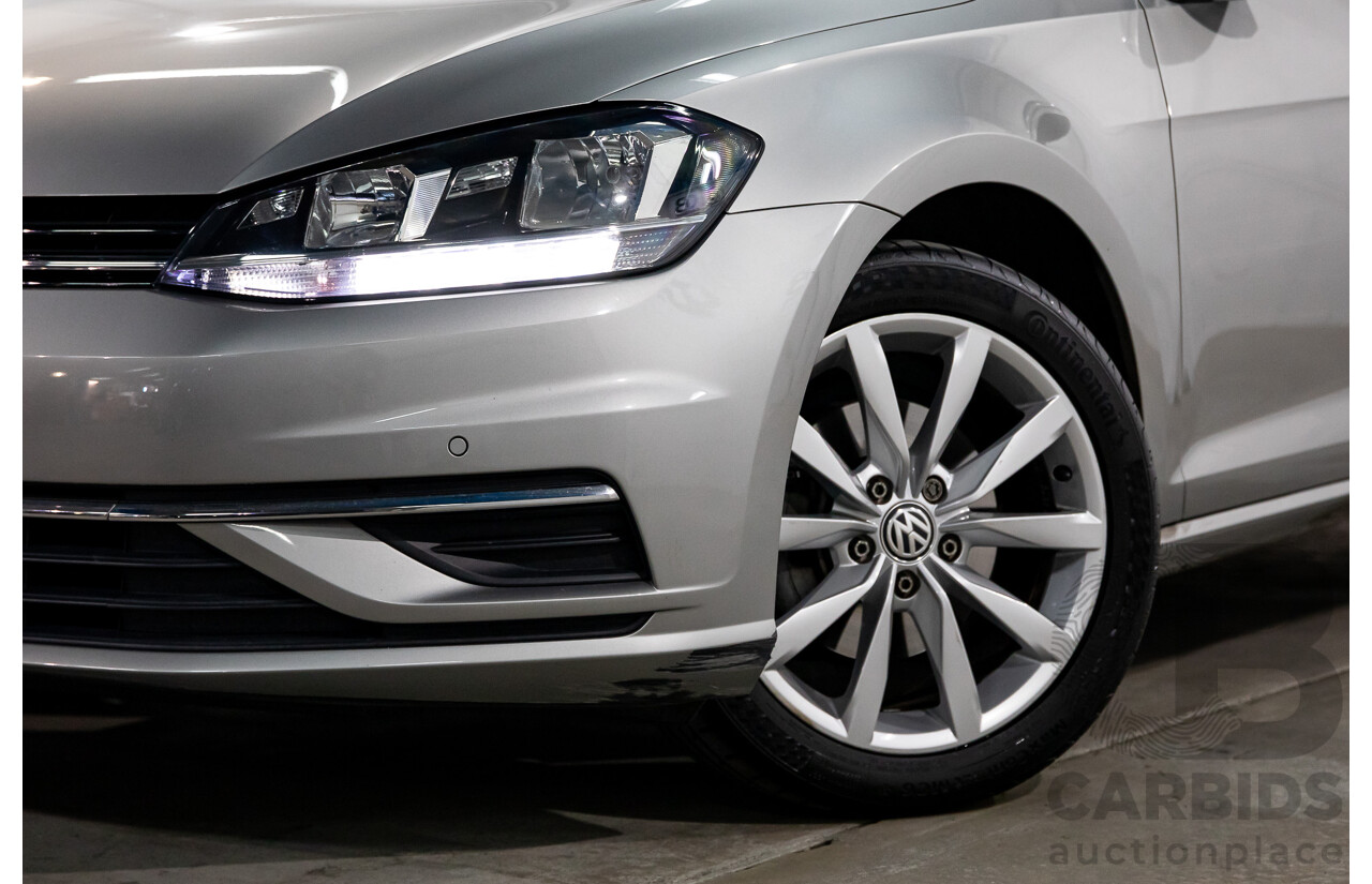 02/2018 Volkswagen Golf 110 TSI Comfortline (FWD) AU MY18 5d Hatchback Tungsten Silver Metallic Turbo 1.4L