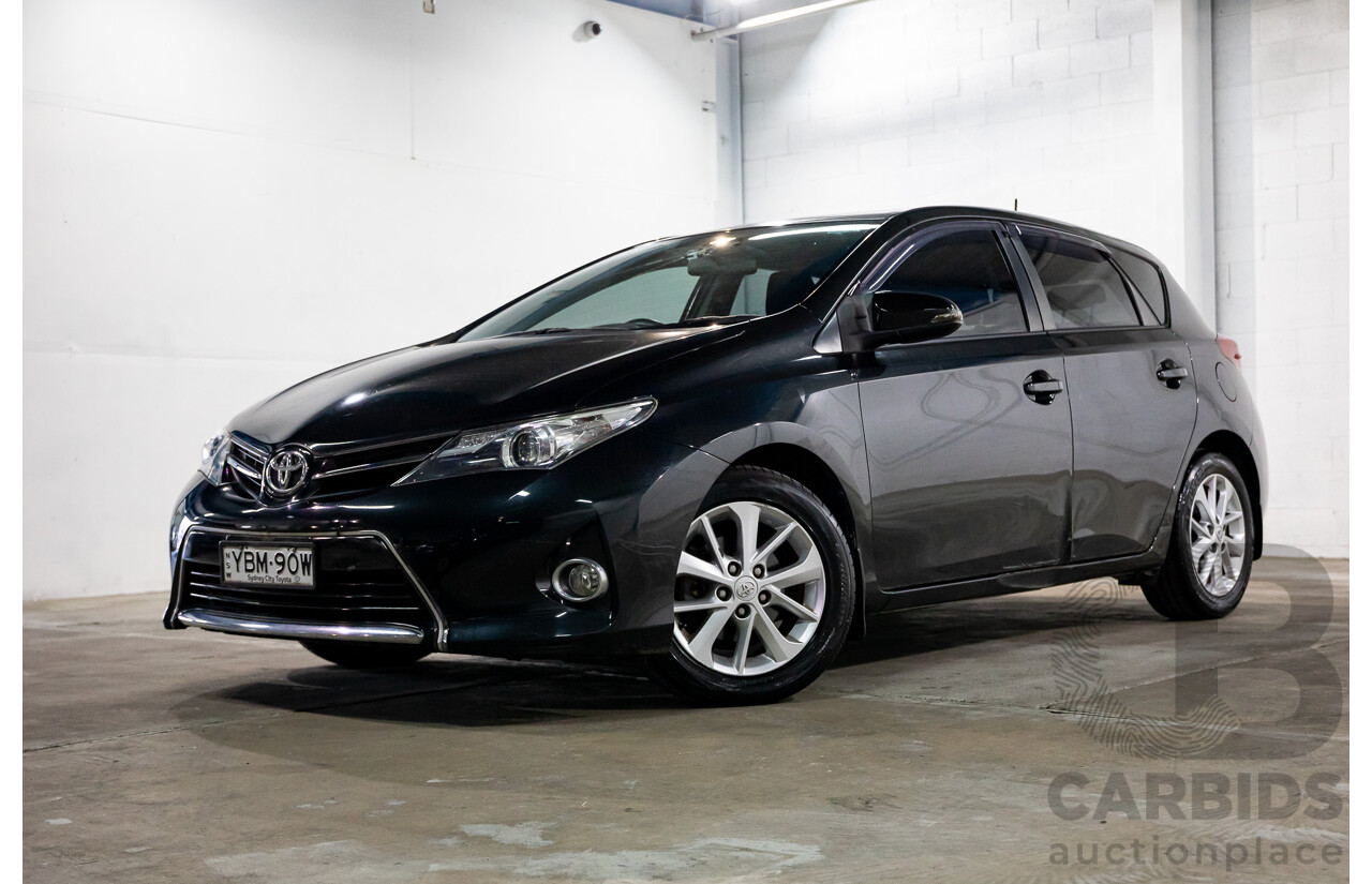 5/2014 Toyota Corolla Ascent Sport ZRE182R 5d Hatchback Attitude Black Metallic 1.8L