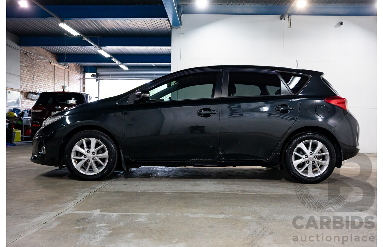 5/2014 Toyota Corolla Ascent Sport ZRE182R 5d Hatchback Attitude Black Metallic 1.8L