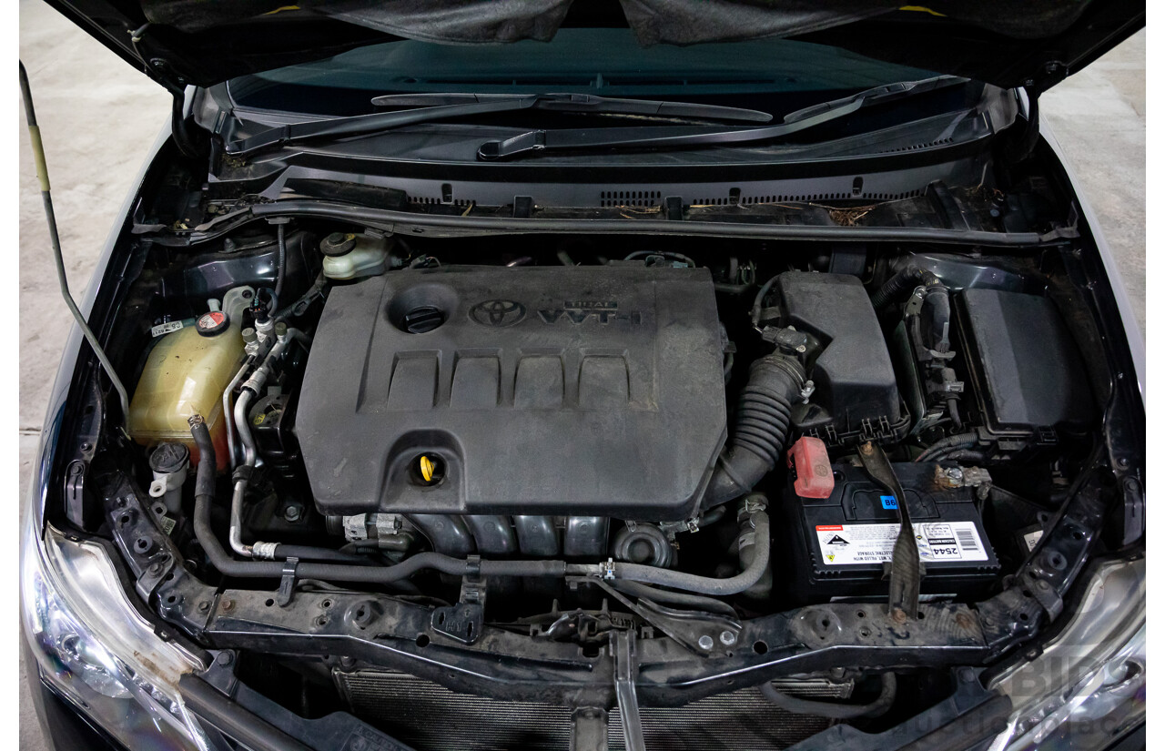 5/2014 Toyota Corolla Ascent Sport ZRE182R 5d Hatchback Attitude Black Metallic 1.8L