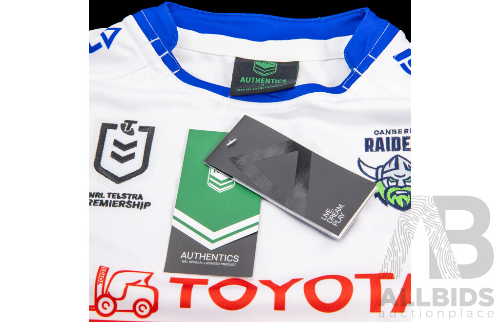 LIVE AUCTION 4  Canberra Raiders Signed 2025 Jersey
