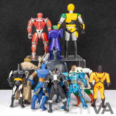 L29 - Collection of Both Modern and Vintage Action Figures