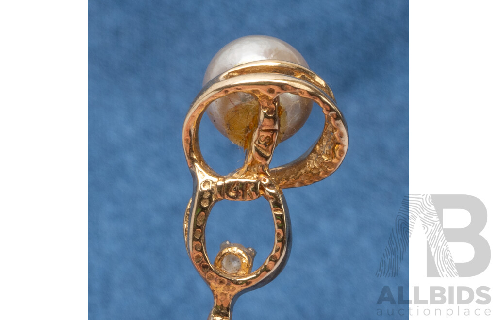 14ct Yellow Gold Pendant with Cultured Freshwater Pearl, Diamond. Gold Plated Chain