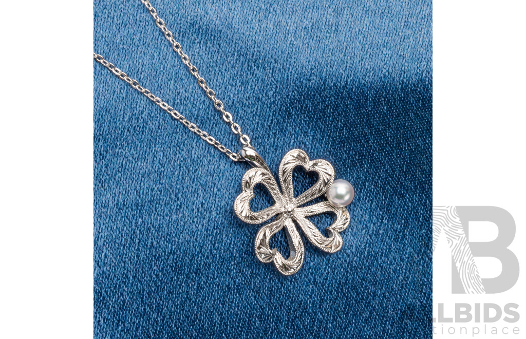 925 Sterling Silver 4 Leaf Clover Pendant with Pearl and Necklace by MIKIMOTO. Length - 43cms