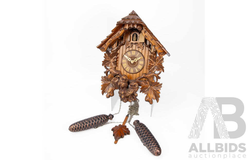 Vintage Black Forest Owl Motif Cuckoo Clock
