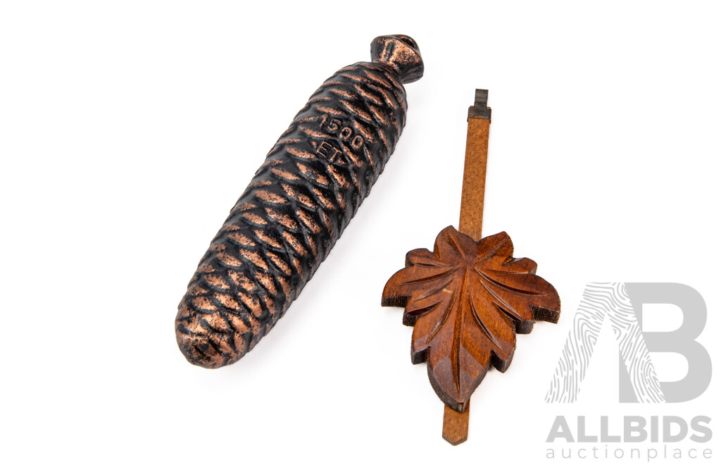 Vintage Black Forest Owl Motif Cuckoo Clock