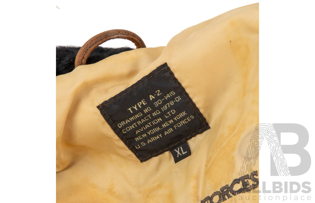 Vintage US Army Bomber Jacket