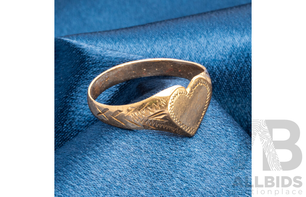 18ct Yellow Gold European Heart Signet Ring - Size X.5