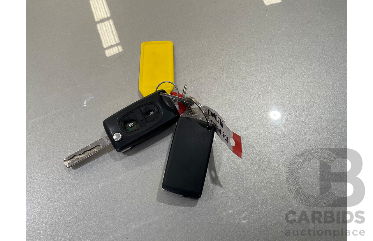 10/2014 Peugeot 308 Style 5d Hatchback Grey Shark Turbo 1.6L