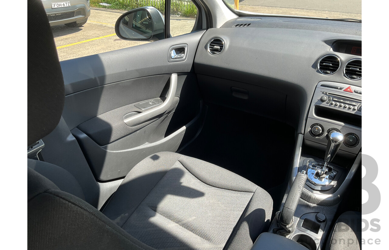 10/2014 Peugeot 308 Style 5d Hatchback Grey Shark Turbo 1.6L