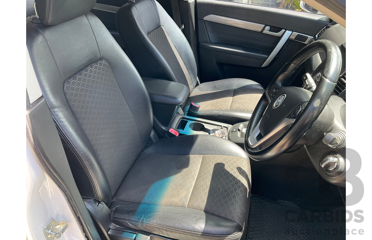 02/2016 Holden Captiva 7 LT (AWD) AWD CG MY16 4D Wagon Summit White Turbo Diesel 2.2L