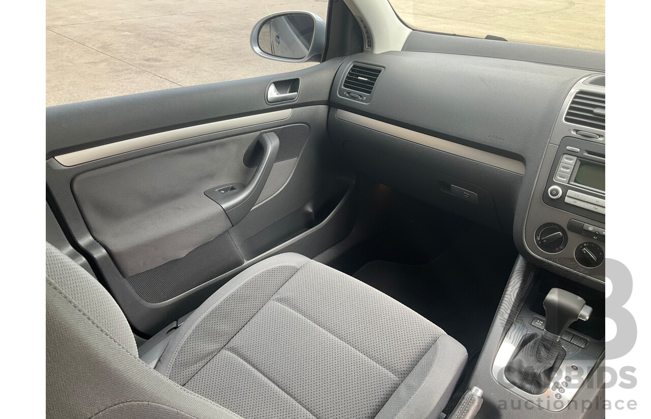 12/2007 Volkswagen Golf 1.6 Comfortline 1K MY08 UPGRADE 5d Hatchback Reflex Silver Metallic 1.6L