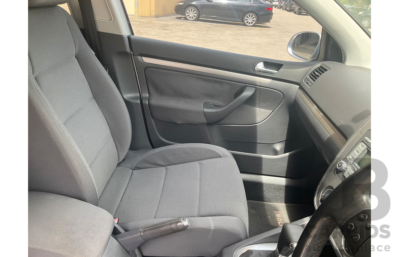 12/2007 Volkswagen Golf 1.6 Comfortline 1K MY08 UPGRADE 5d Hatchback Reflex Silver Metallic 1.6L