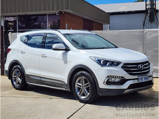 10/2016 Hyundai Santa Fe Active CRDi (4x4) DM SERIES II (DM3) 4d Wagon White 2.2L