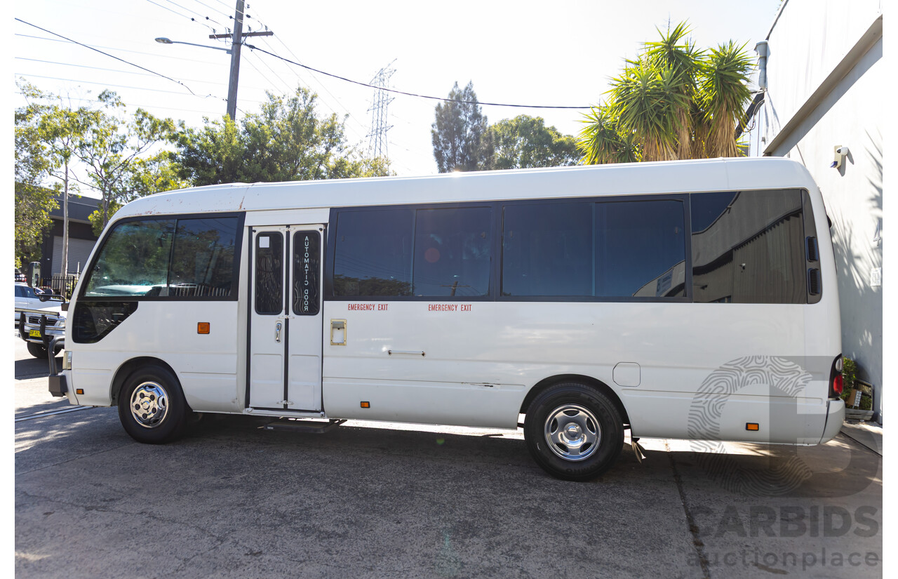 09/2008 Toyota Coaster Standard (LWB 4x2) XZB50R 07 Upgrade Bus White Turbo Diesel 4.0L - 21 Seater