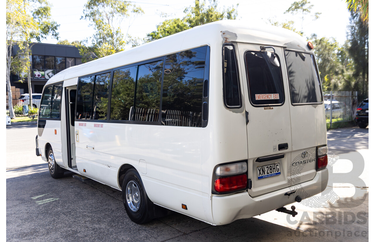 09/2008 Toyota Coaster Standard (LWB 4x2) XZB50R 07 Upgrade Bus White Turbo Diesel 4.0L - 21 Seater