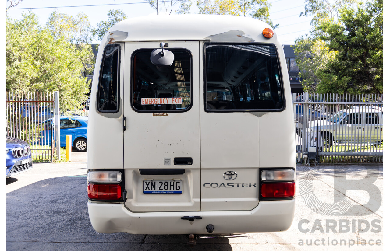 09/2008 Toyota Coaster Standard (LWB 4x2) XZB50R 07 Upgrade Bus White Turbo Diesel 4.0L - 21 Seater