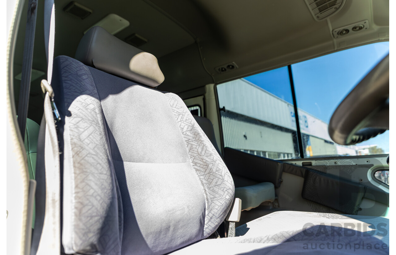 09/2008 Toyota Coaster Standard (LWB 4x2) XZB50R 07 Upgrade Bus White Turbo Diesel 4.0L - 21 Seater